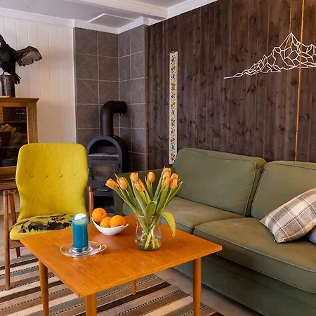 Perla In Lofoten - Big And Cosy Lofoten House Close To The Sea Feriehus