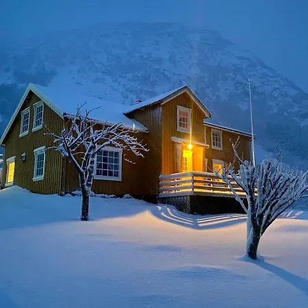 Perla In Lofoten - Big And Cosy Lofoten House Close To The Sea Sundklakk
