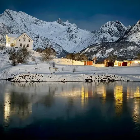 Feriehus Perla In Lofoten - Big And Cosy Lofoten House Close To The Sea *