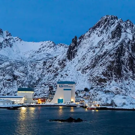 Perla In Lofoten - Big And Cosy Lofoten House Close To The Sea *